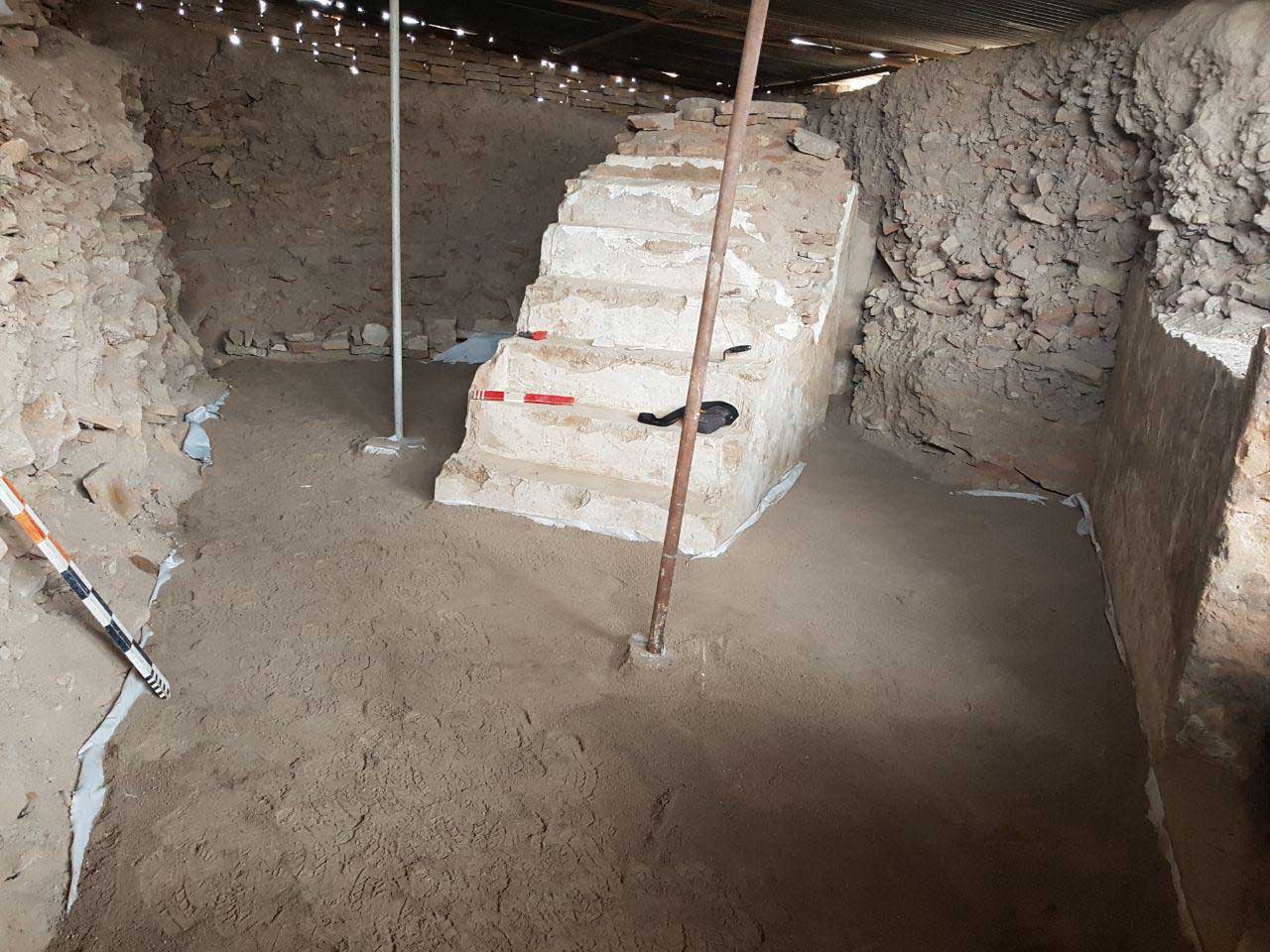  گمانه زنی تعیین عرصه و لایه نگاری محوطه تاریخی سنگ بست فریمان خراسان رضوی به سرپرستی حسین عباس زاده 1397